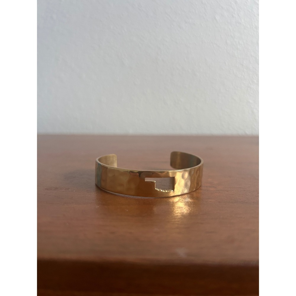 Rustic Cuff Oklahoma State Cutout Hammered Gold Tone Metal Bracelet Cuff
